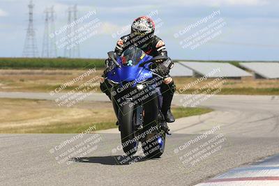 media/Apr-26-2024-TrackDaz (Fri) [[c4b677d280]]/B Group/120pm (Wheelie Bump)/